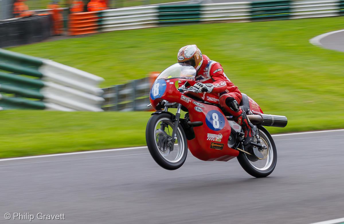 Powering up the Mountain, Cadwell Park by Philip Gravett