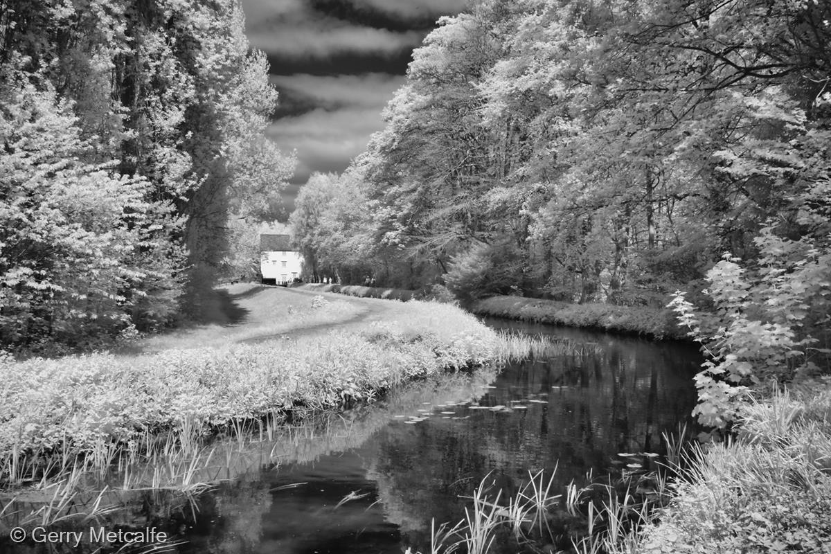 The Old Mill by Gerry Metcalfe