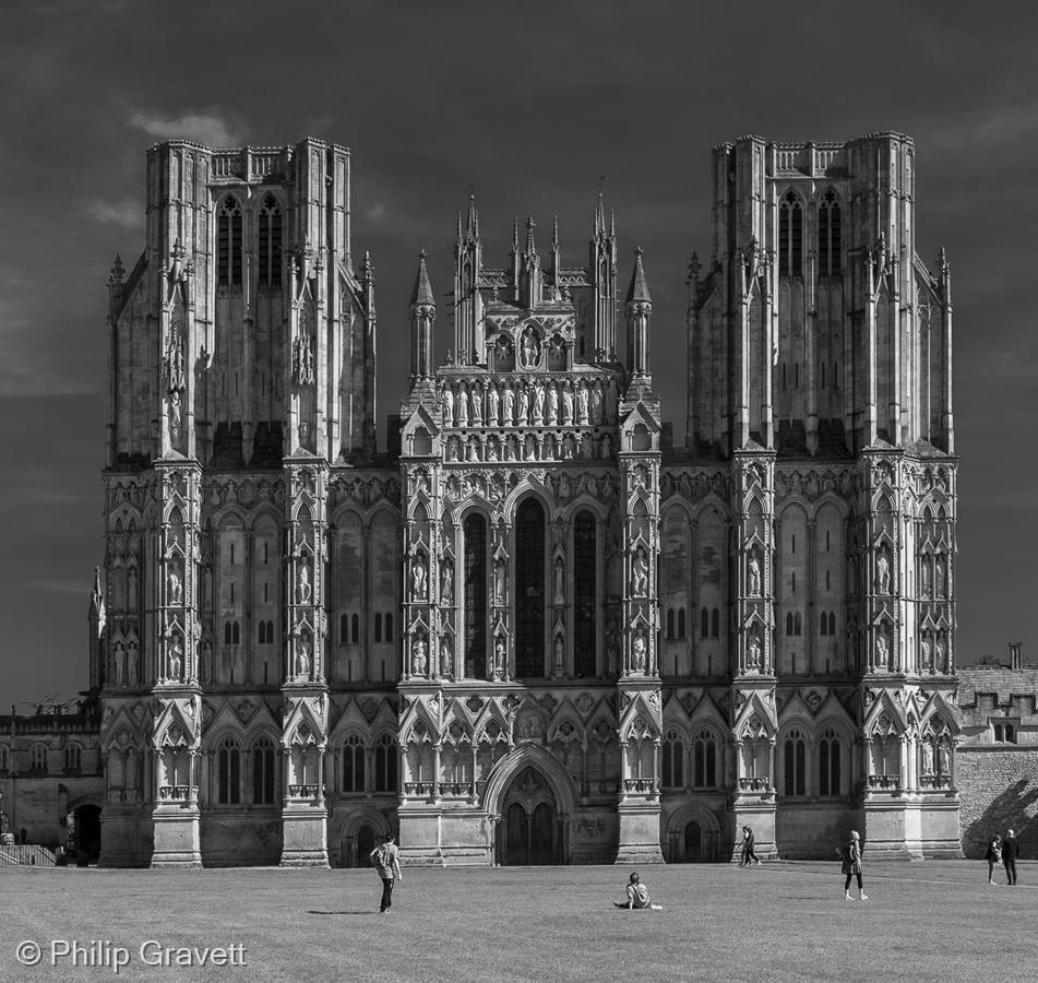 Wells Cathedral by Philip Gravett