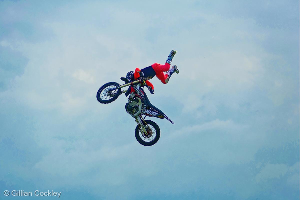 Flying Machine by Gillian Cockley